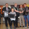 Bild zeigt von links: 2.Vors. Gunther Lersch, Glücksfee Emma Gärtner, Vors. Andreas Giese, Gerold Schlosser und einen der Gewinner Patrik Butz.